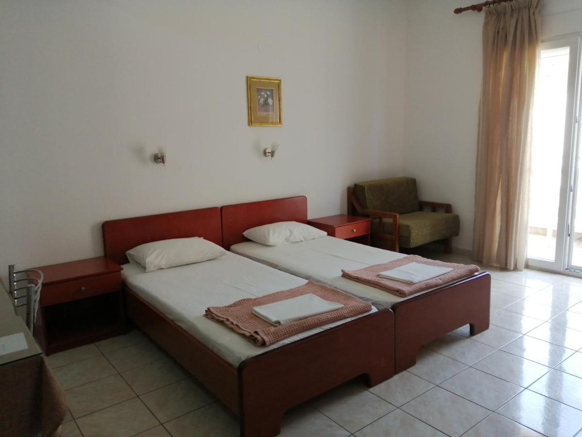 Irini Apartments Keramotí Exterior foto
