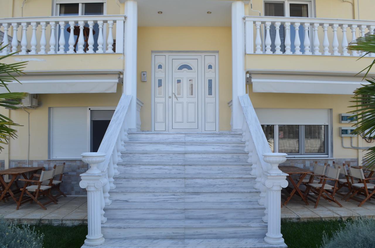 Irini Apartments Keramotí Exterior foto